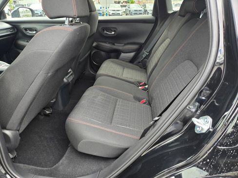 Certified 2026 Honda HR-V Sport image 10