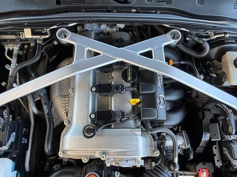 Used 2019 MAZDA MX-5 Miata RF Grand Touring RWD image 26