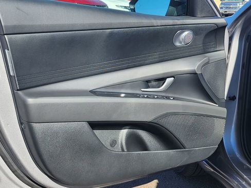 New 2026 Hyundai Elantra Blue image 28