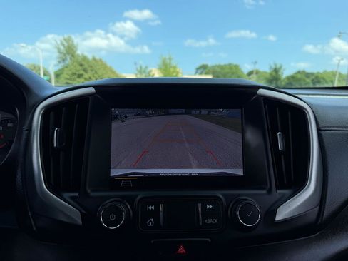 Used 2019 GMC Terrain SLT AWD/4WD image 13