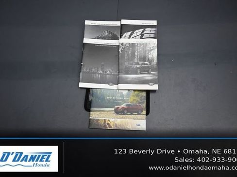 Used 2016 Ford Explorer XLT w/ Equipment Group 202A AWD/4WD image 46
