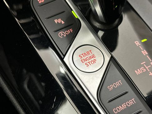 Used 2023 BMW X4 xDrive30i w/ M Sport Package image 18