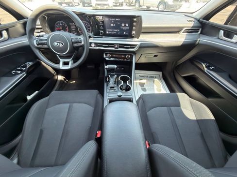 Used 2021 Kia K5 LXS FWD image 9