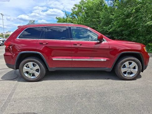 Used 2012 Jeep Grand Cherokee Laredo AWD/4WD image 7