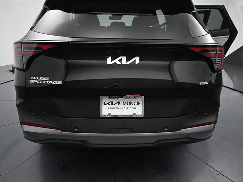 New 2026 Kia Sportage AWD Hybrid image 9