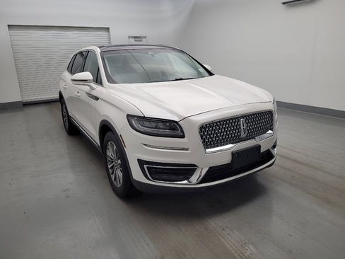 Used 2019 Lincoln Nautilus Select FWD image 13