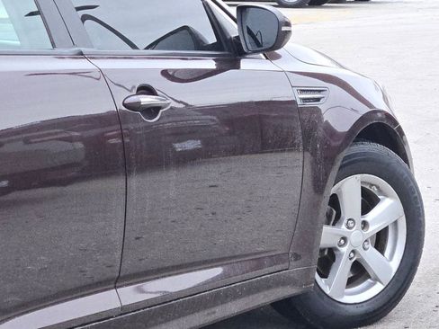 Used 2015 Kia Optima LX image 16