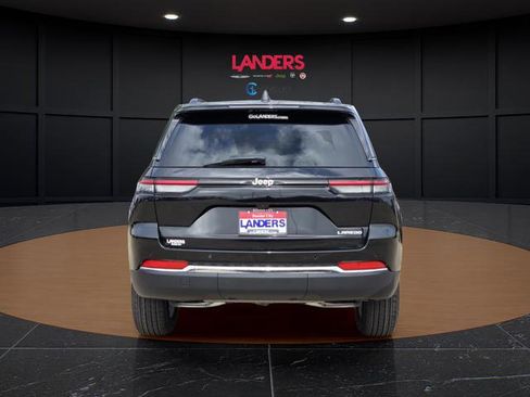 New 2026 Jeep Grand Cherokee Laredo X RWD image 2