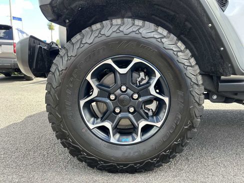 Used 2023 Jeep Wrangler Unlimited Rubicon 4xe AWD/4WD image 18