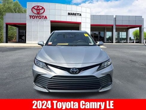 Used 2024 Toyota Camry LE w/ Convenience Package FWD image 2