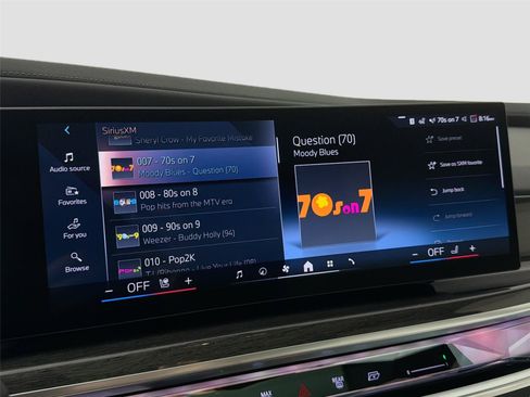 New 2026 BMW 750e xDrive AWD/4WD image 14