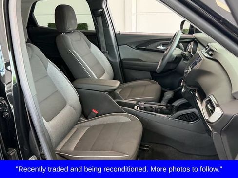 Used 2023 Chevrolet TrailBlazer LT FWD image 19