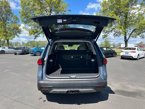 New 2026 Toyota Grand Highlander AWD image 11