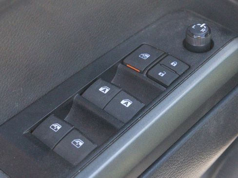 Used 2023 Toyota Tacoma TRD Off-Road image 14