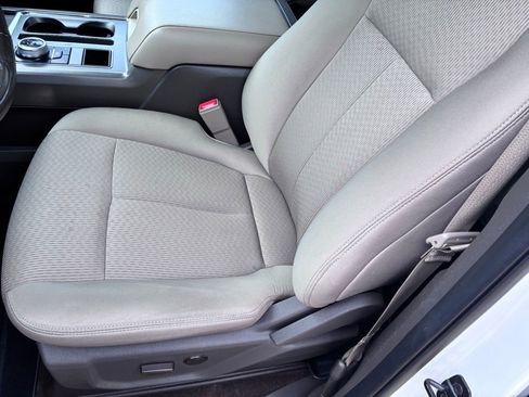 Used 2021 Ford Expedition XLT RWD image 13