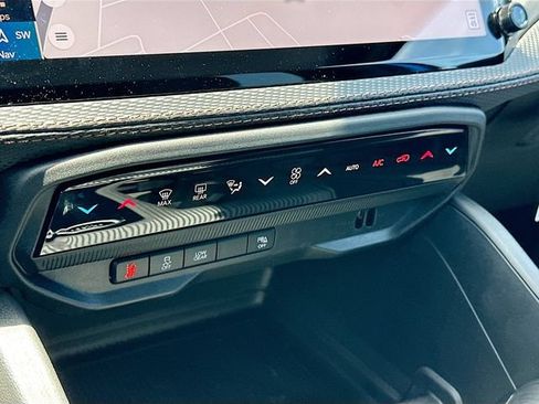 New 2026 Jeep Cherokee Overland AWD/4WD image 12