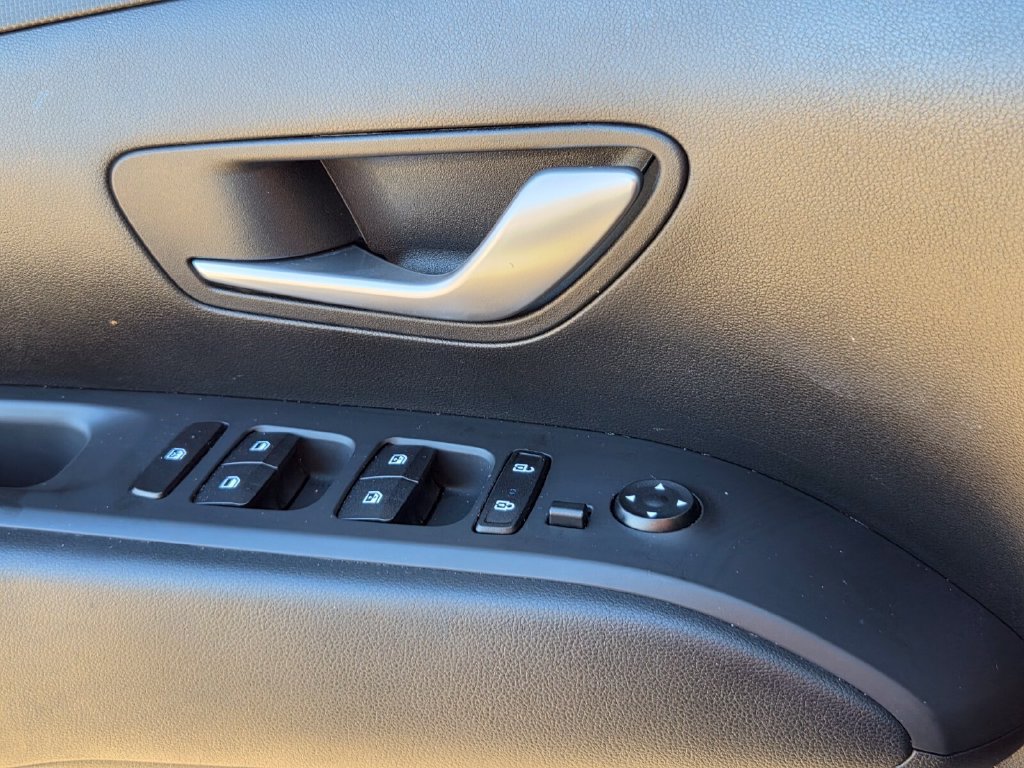 Used 2024 Hyundai Santa Cruz SEL FWD image 30