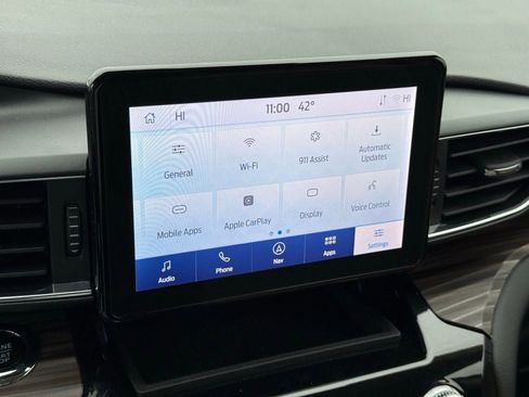 Used 2023 Ford Explorer Limited w/ Equipment Group 301A image 27