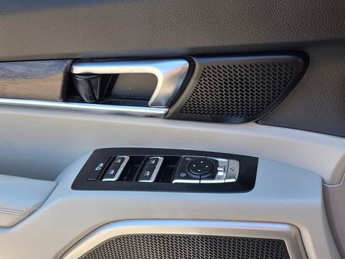 Used 2020 Kia Telluride EX FWD image 33