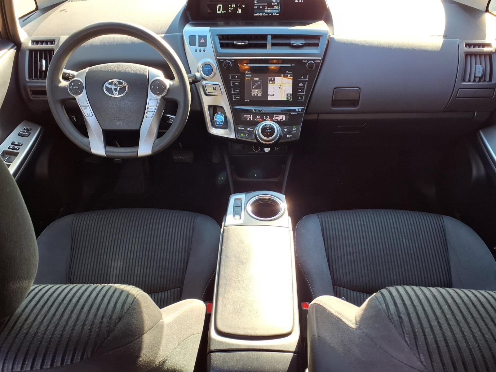 Used 2017 Toyota Prius V Three w/ Carpet Mat Package FWD image 13