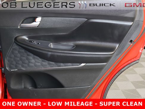 Used 2023 Hyundai Santa Fe Limited image 17