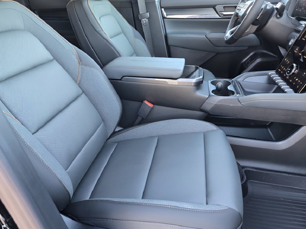 New 2027 GMC Terrain AT4 w/ Convenience Package III AWD/4WD image 11