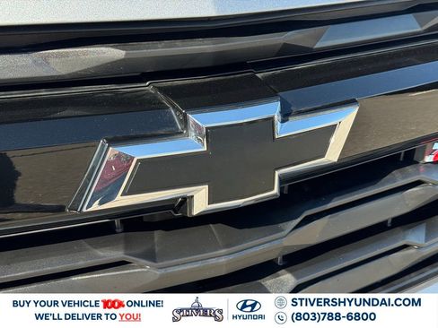 Used 2025 Chevrolet Colorado Z71 w/ Z71 Convenience Package 2 image 8