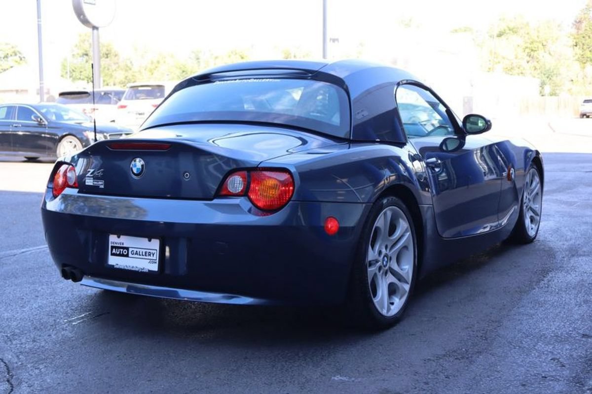 Used 2004 BMW Z4 3.0i RWD image 5