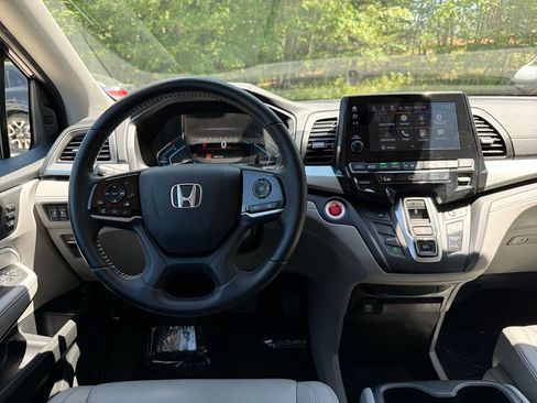 Used 2019 Honda Odyssey EX-L image 23