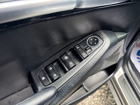 Used 2024 Kia Seltos S AWD/4WD image 11