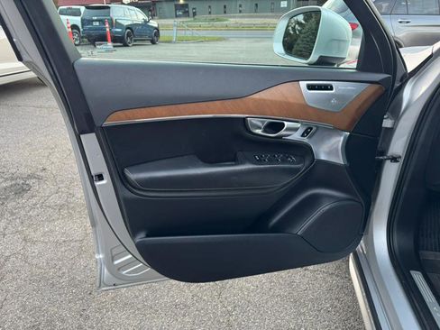 Used 2018 Volvo XC90 T6 Inscription w/ Convenience Package image 13