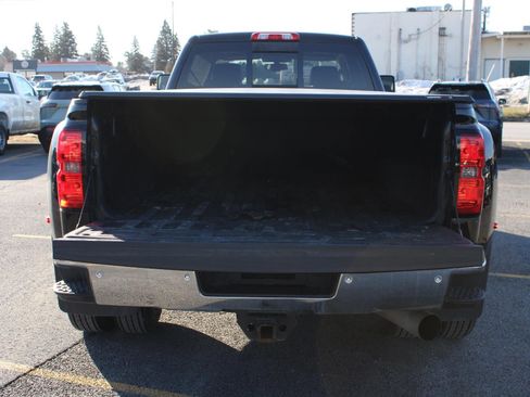 Used 2019 GMC Sierra 3500 SLT w/ Duramax Plus Package image 8