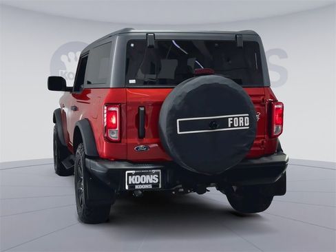 Used 2023 Ford Bronco Black Diamond image 10
