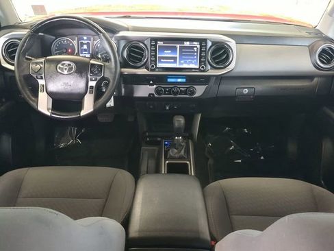 Certified 2021 Toyota Tacoma SR5 image 15