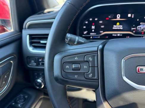 Used 2023 GMC Yukon AT4 w/ AT4 Premium Package image 16
