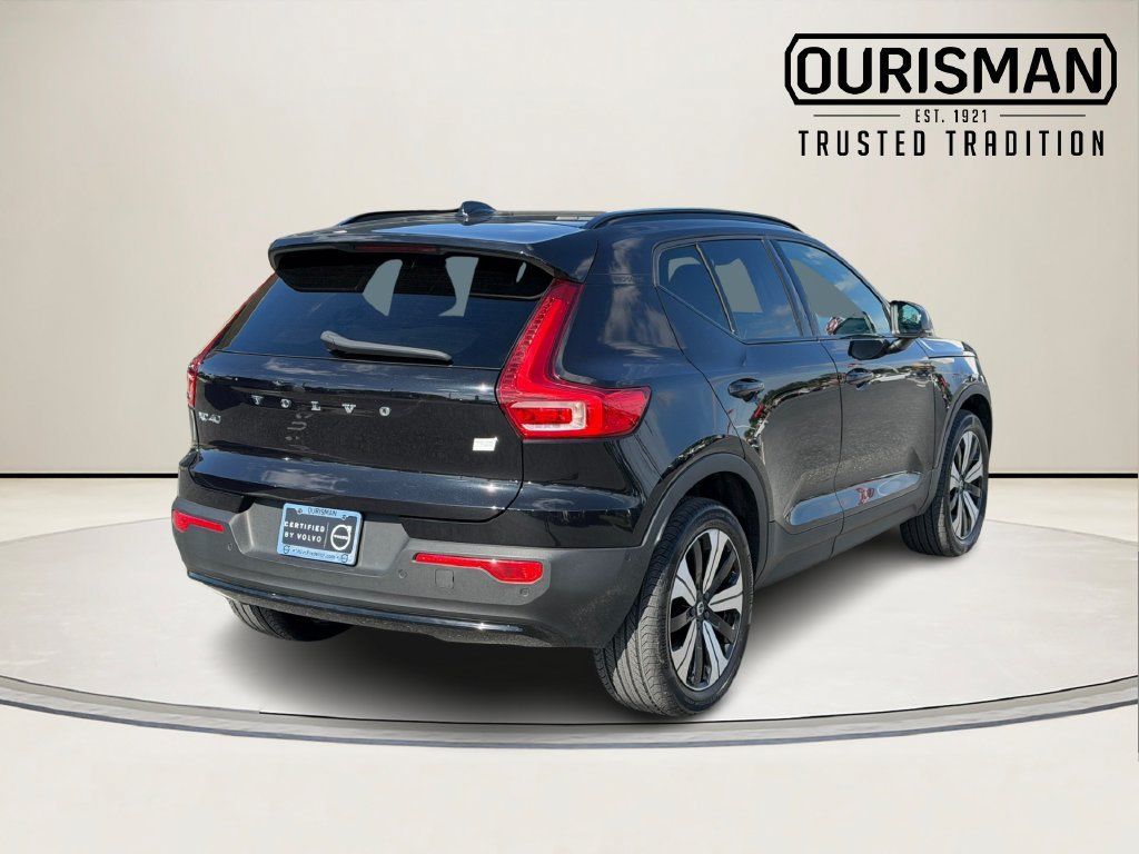 Certified 2023 Volvo XC40 Recharge Plus AWD/4WD image 7