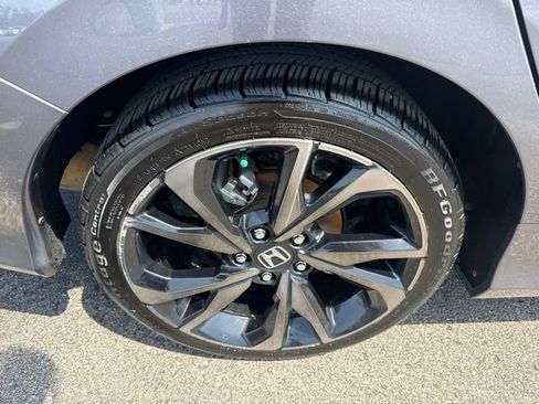 Used 2021 Honda Civic Sport image 14