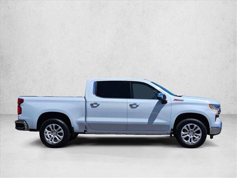 New 2026 Chevrolet Silverado 1500 LTZ w/ LTZ Premium Package AWD/4WD image 5