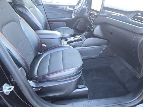 Used 2023 Ford Escape ST-Line w/ Tech Pack #1 AWD/4WD image 11