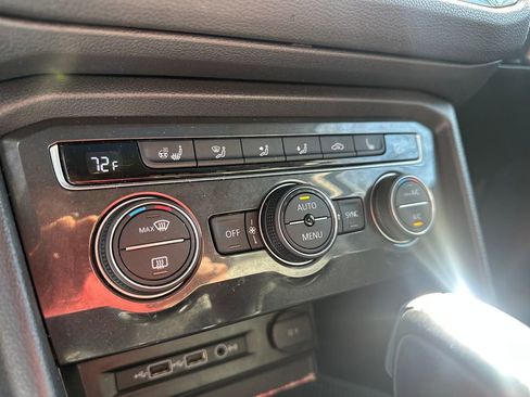 Used 2019 Volkswagen Tiguan SEL Premium AWD/4WD image 11