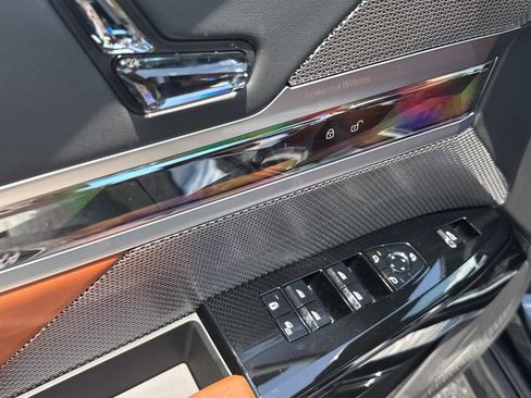 New 2025 BMW 760i xDrive AWD/4WD image 17
