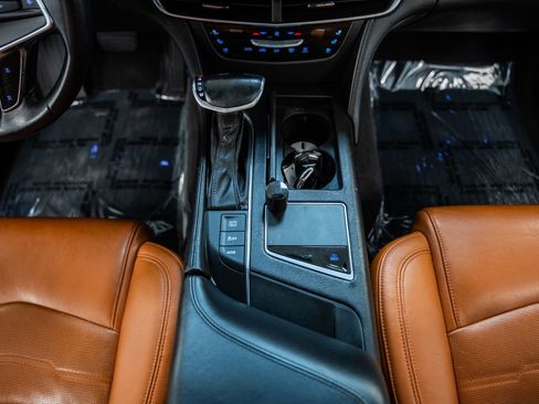 Used 2016 Cadillac CT6 Luxury image 32