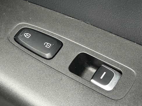 Used 2022 Kia Sportage LX AWD/4WD image 33