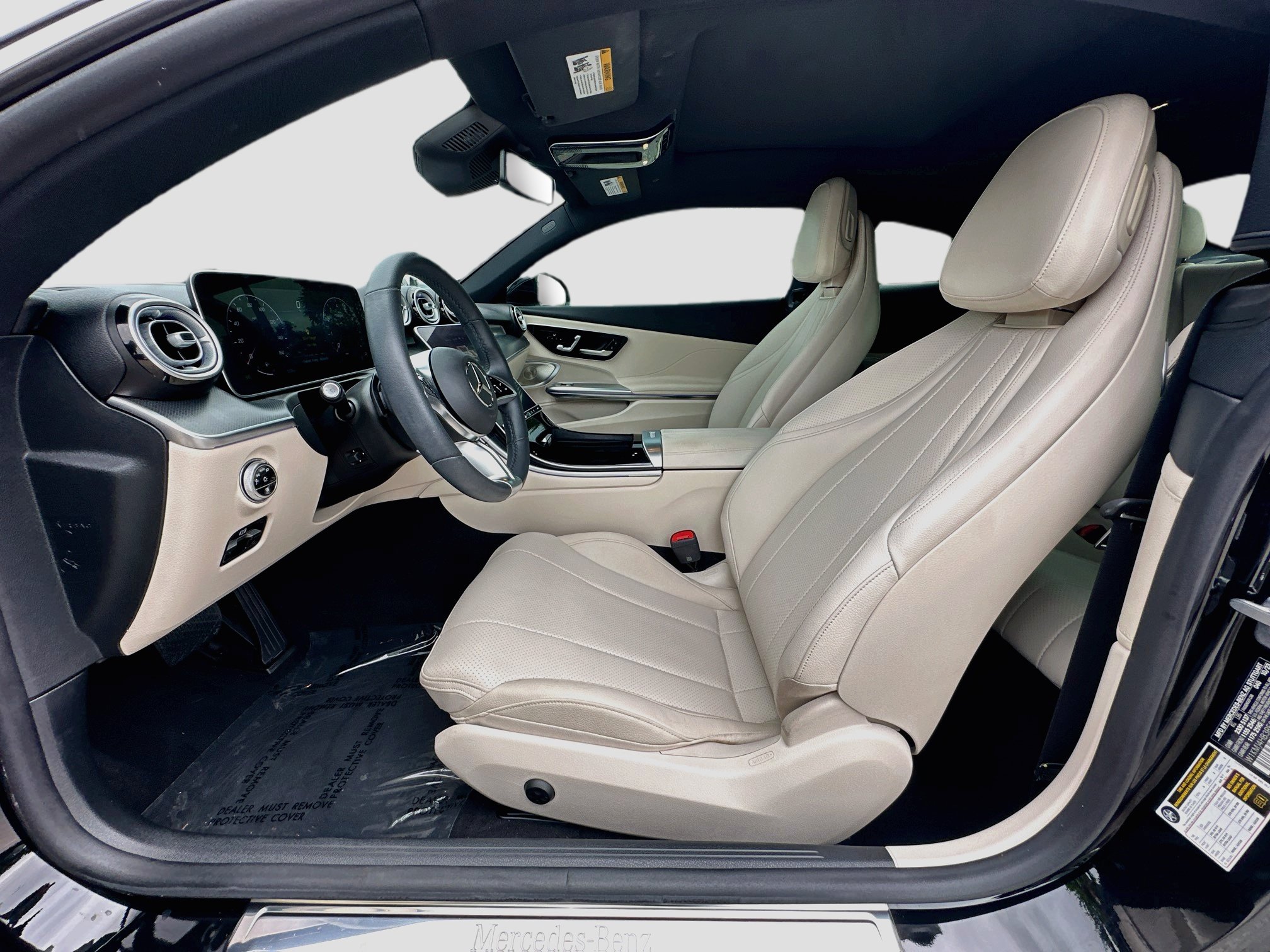 Used 2024 Mercedes-Benz CLE 300 4MATIC Coupe image 21