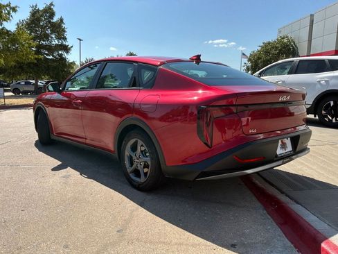 Used 2025 Kia K4 FWD image 8