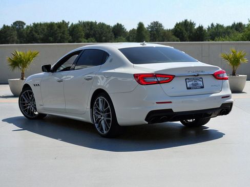 Used 2017 Maserati Quattroporte S GranSport image 10