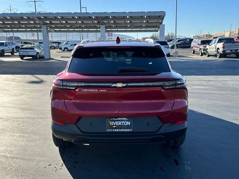 New 2026 Chevrolet Equinox EV LT AWD/4WD image 28