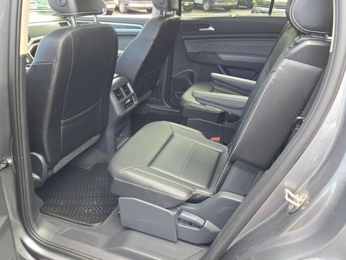 Used 2023 Volkswagen Atlas SEL R-Line AWD/4WD image 20