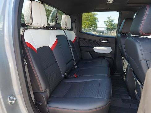 Used 2023 GMC Canyon AT4X AWD/4WD image 23