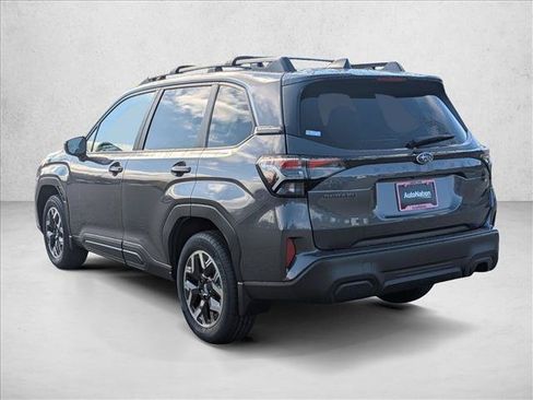 Used 2026 Subaru Forester Premium AWD/4WD image 8